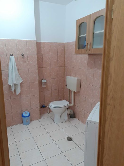 Inchiriez apartament cu 2 camere