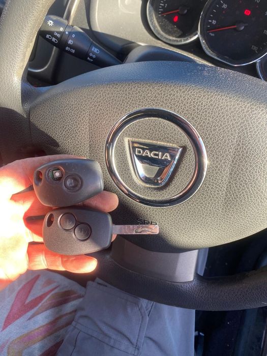 Deblocare masina   Chei Auto    Programare chei   Craiova