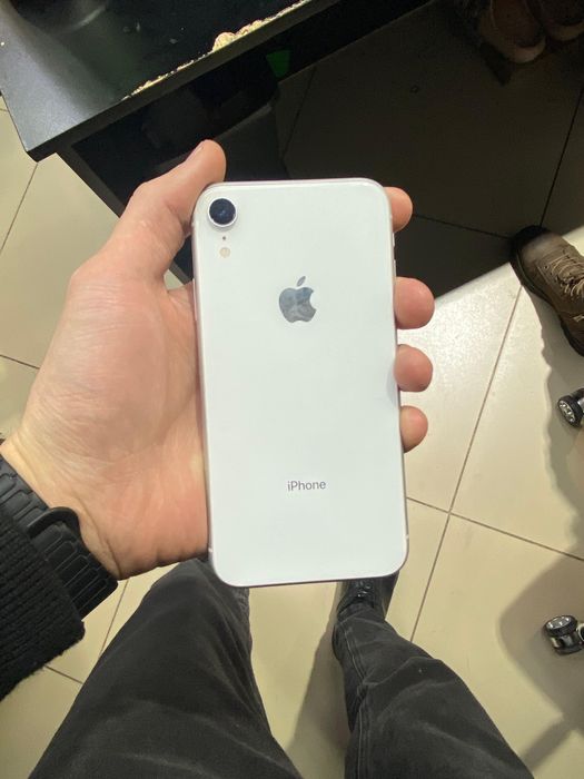 Айфон Xr 64Gb 74akb