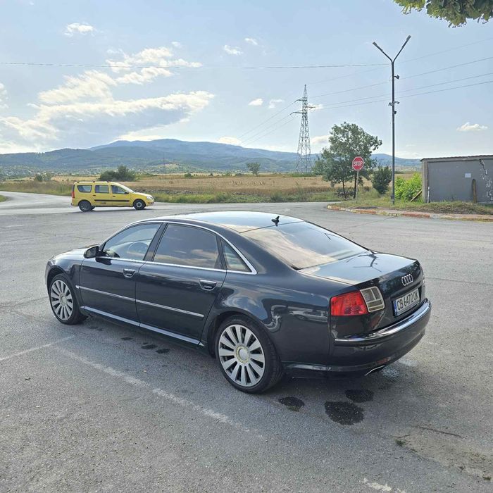 Ауди А8 W12 6000 кубикс