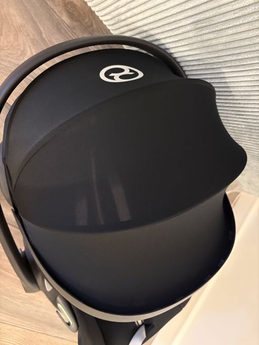 Scoică Cybex Cloud G i-size Plus Moon Black
