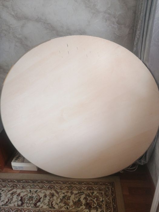 Продам стол казахский круглый