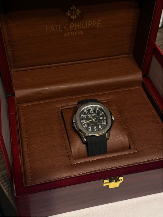 Patek Philippe Aquanaut часы