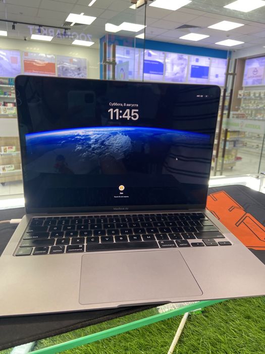 Продам macbook air m1