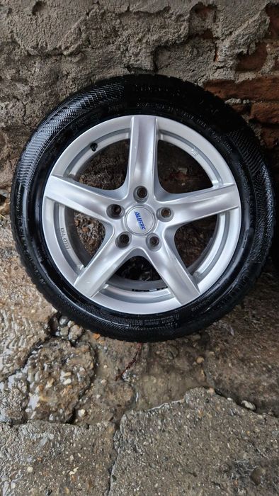 JEEP  джанти със зимни гуми 215/55/17  7,5J×17  ET55  5×127