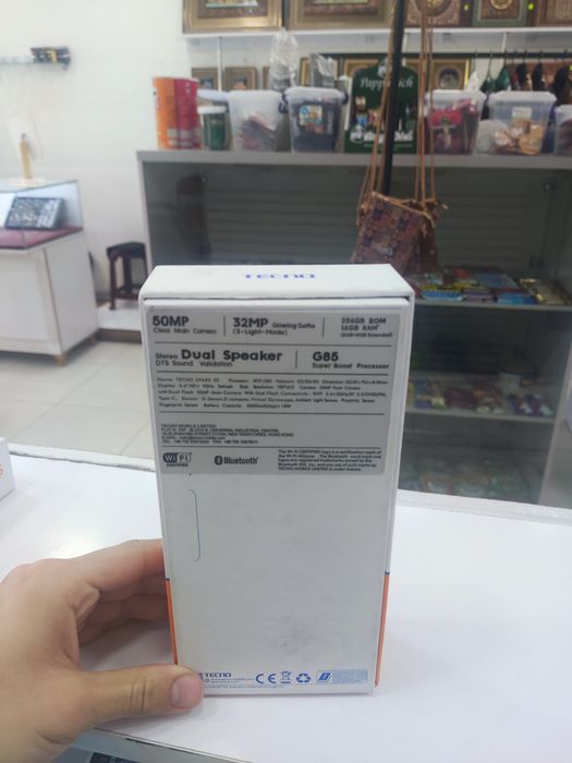 TECNO SPARK 20 8/256gb