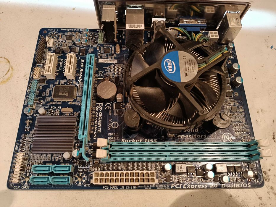 Материнская плата LGA1155
