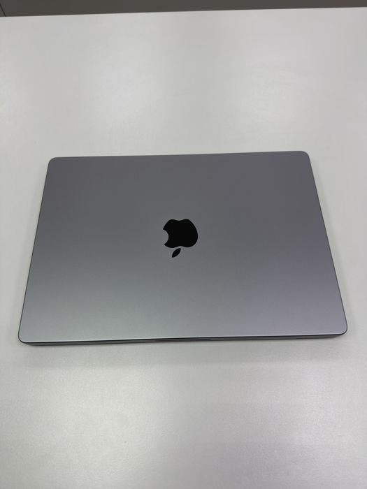 MacBook Pro Apple