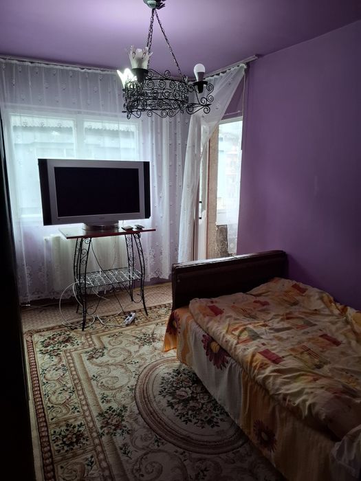Vând apartament în Lupeni- Strada Policlinicii