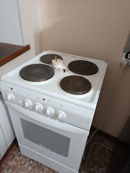 Электро плита               .