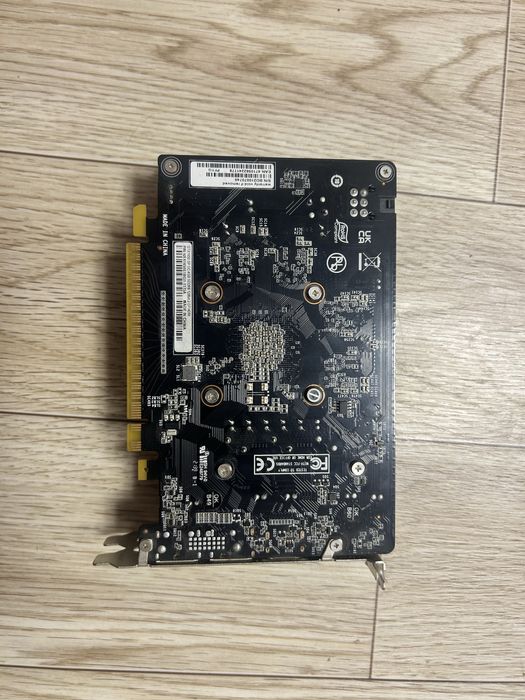 Видеокарта GTX 1650