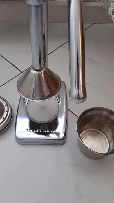 Продам соковыжималку