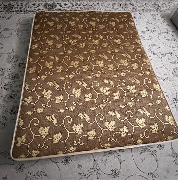 Продам матрас для  спалный