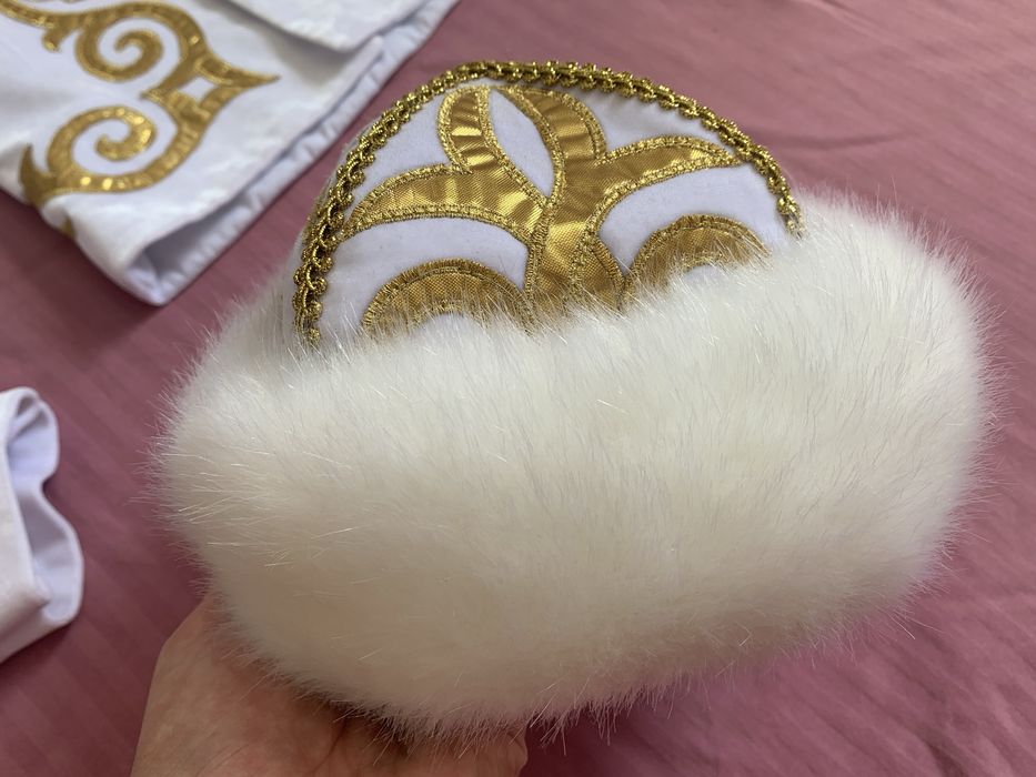 Тусау кесуге костюм