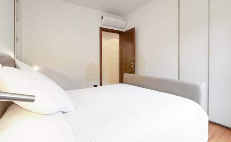 Дава се под наем Тристаен апартамент в Пловдив, Център - 76 кв.м за 188.7 € - Снимка #3