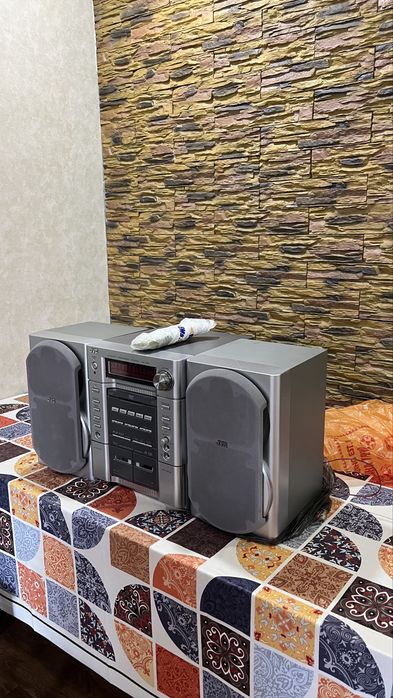 Музыкайльный центр JVC