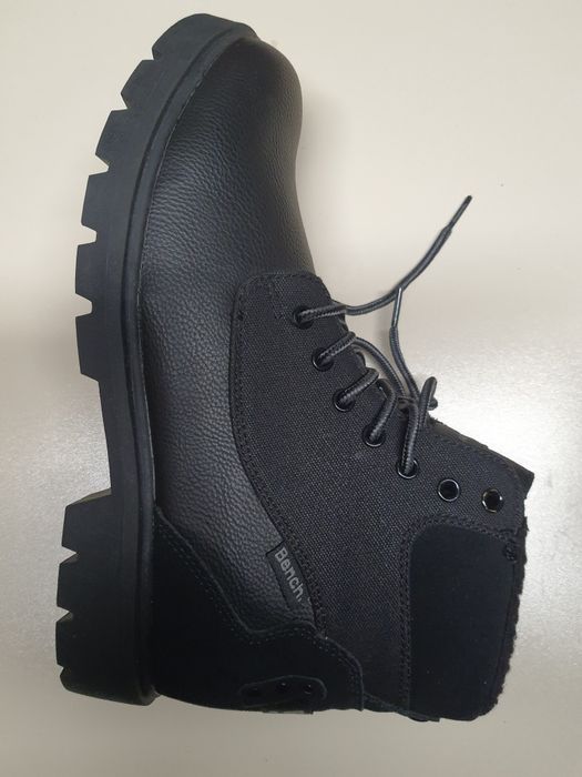 Ghete noi,imblanite Bench 45