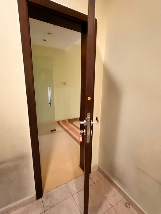 Интериорни врати