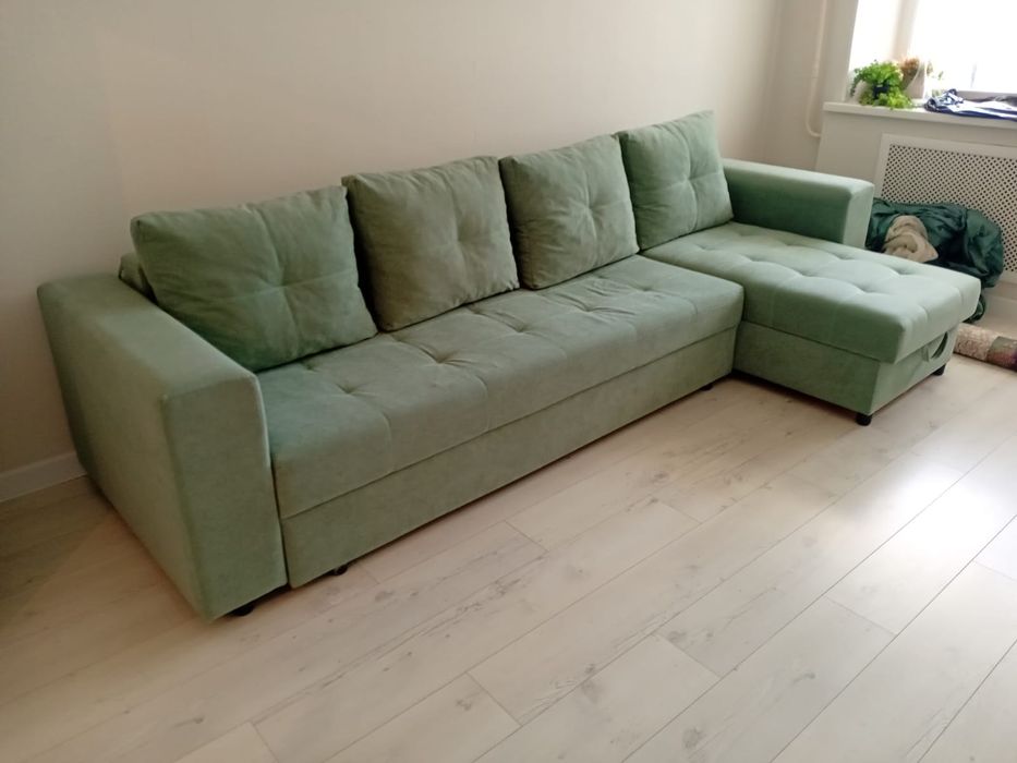 Продам угловой диван!