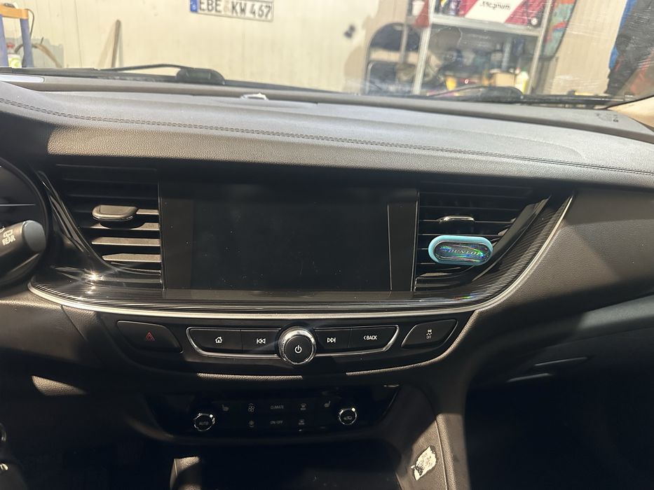 Навигация за Опел Инсигния B