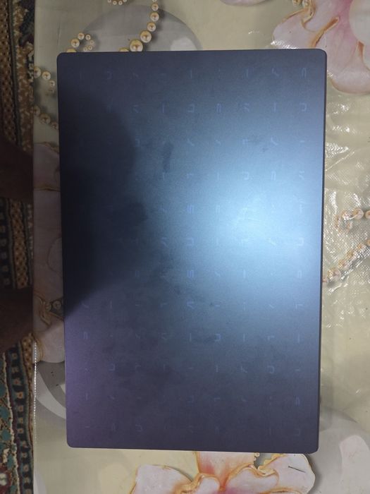 Asus E510 compyuter