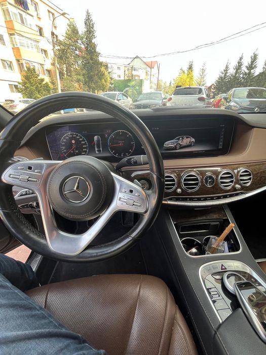 Vând Mercedes  S 350