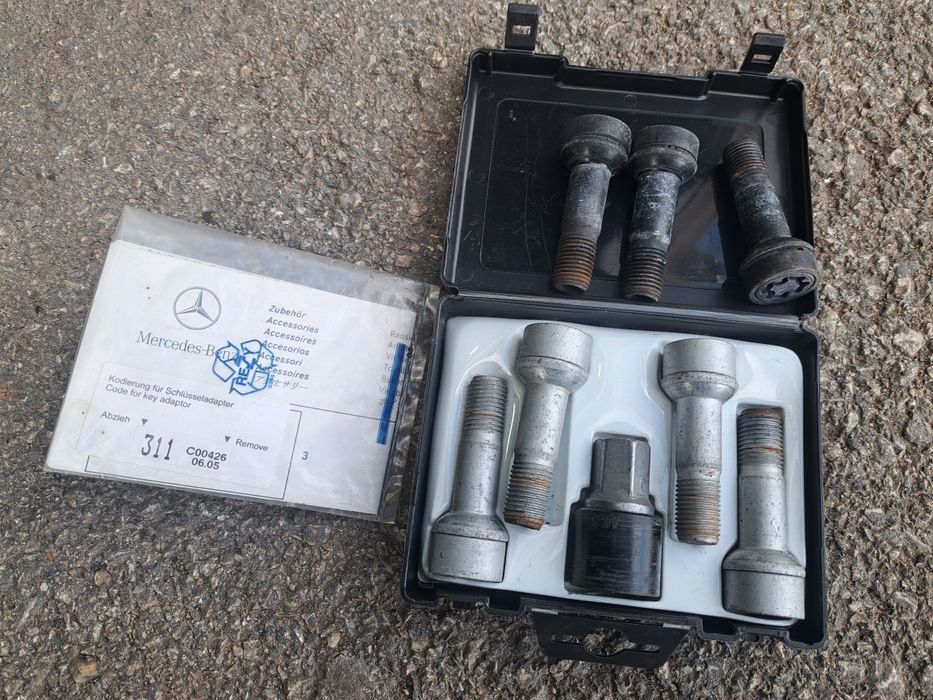 Секретни болтове за Мерцедес ML GL E C S CLS GLE GLS G class