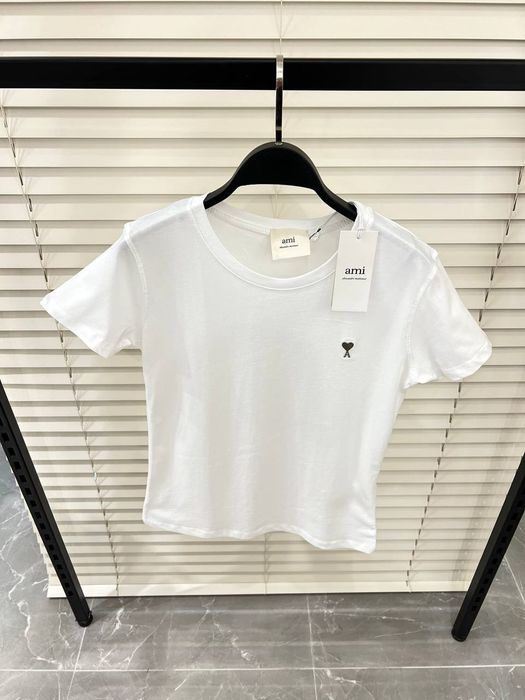 Stoc Tricou Ami dama