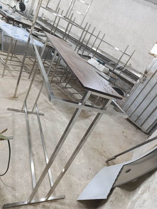 Вешалка гардеробной veshilka kiyimlar uchun