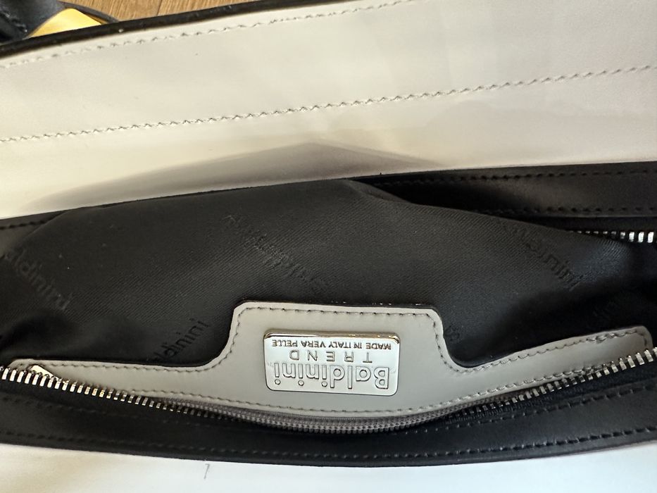 Елеганта дамска чанта Baldinini