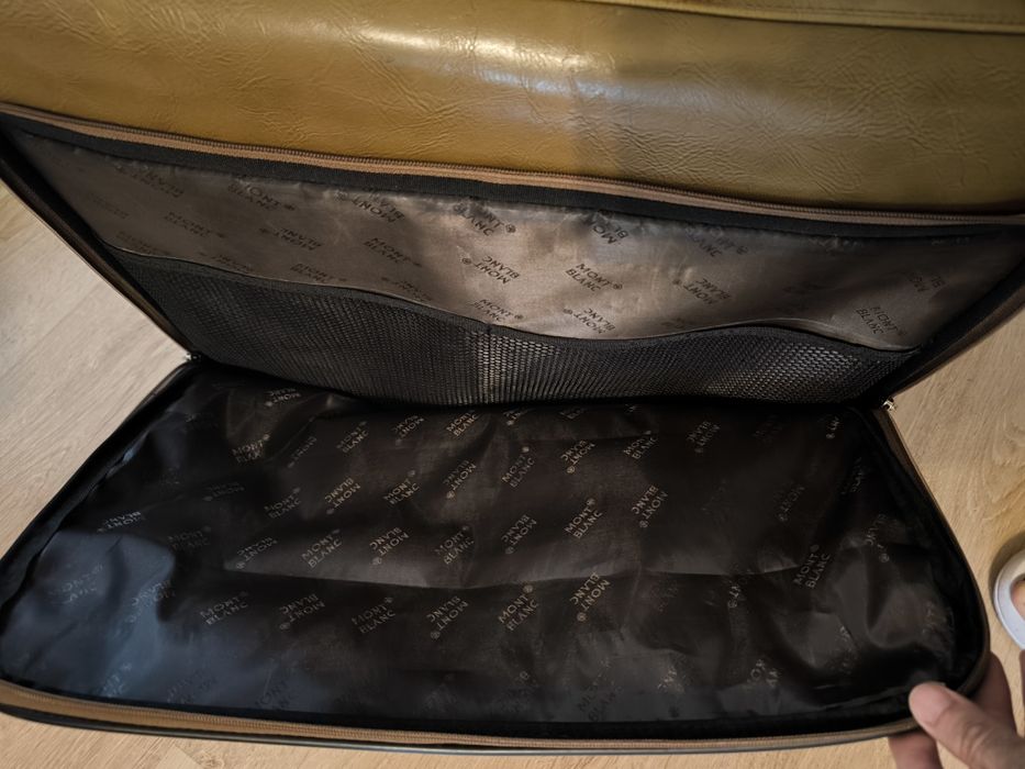 Сумка дорожная, чемодан Mont blanc