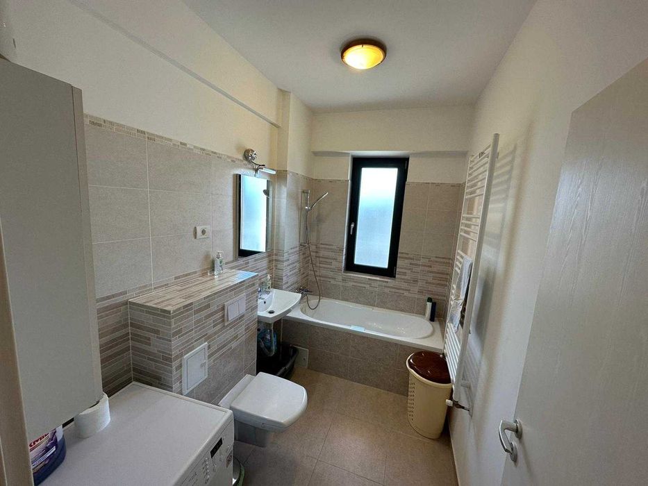 Închiriez apartament cu o camera