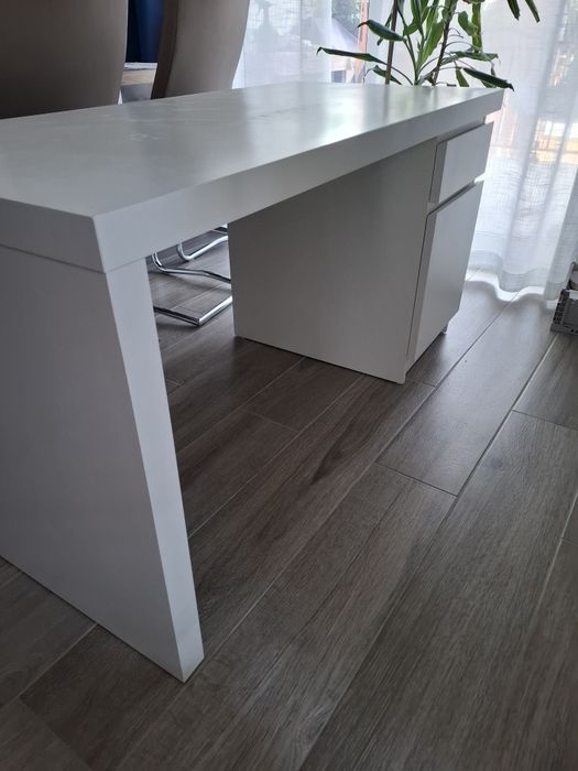 Vand birou alb 140x65cm