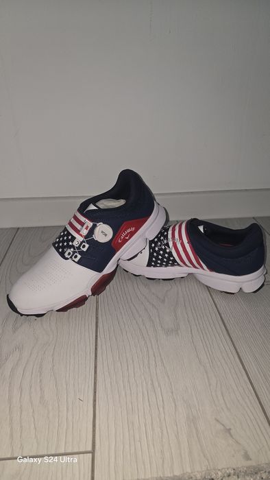 Кроссовки для гольфа