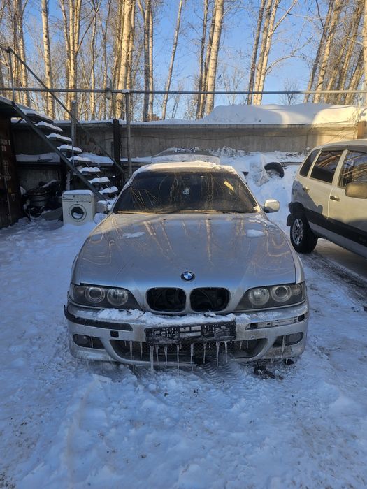 В разборе БМВ е39 М54В30 рестайлинг