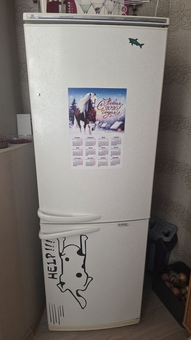 Продам холодильник
