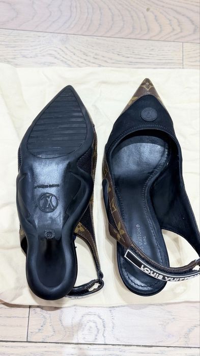 Туфли лодочки Louis Vuiton