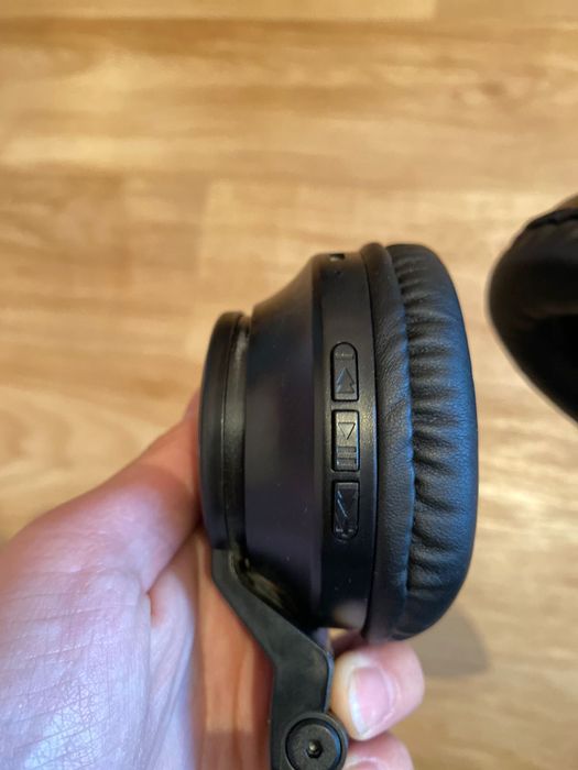 Наушники блюутуз