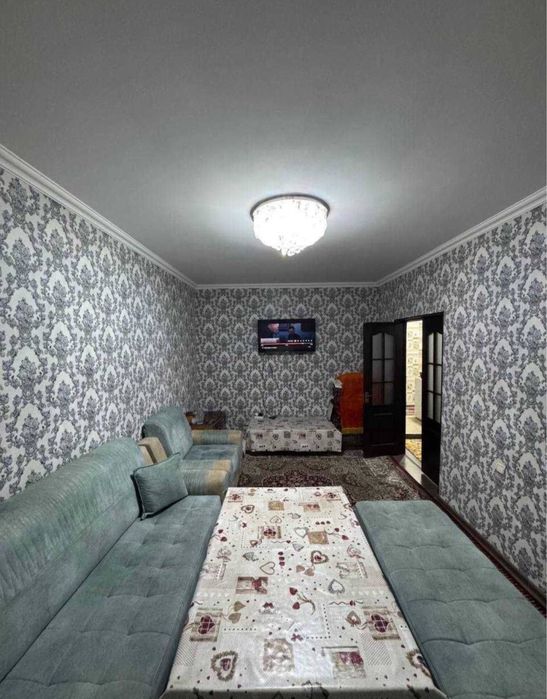 Продается 4х комнатная квартира,университет АЖОУ,Яшнабадский р-н,92м2