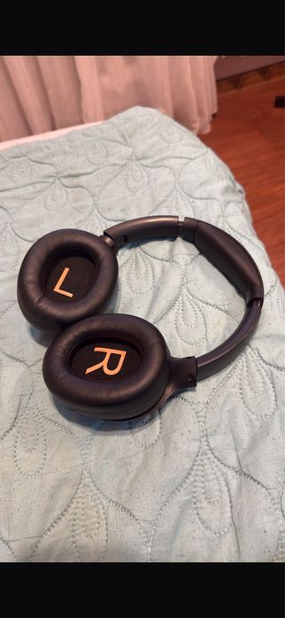 Продаю наушники qcy