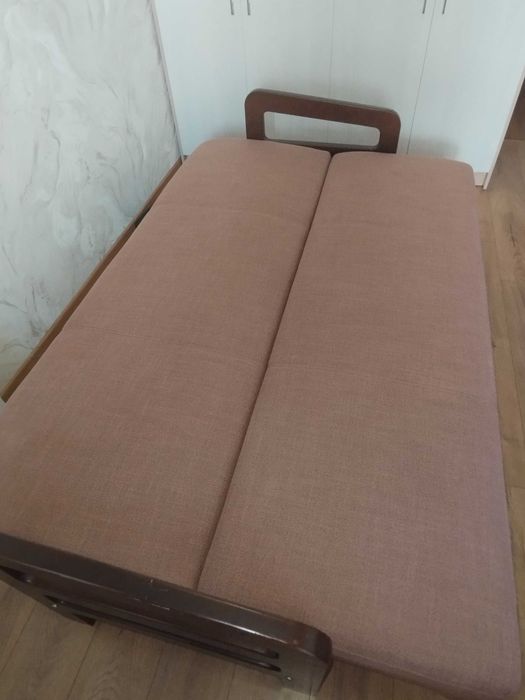 Продам диван раскладной