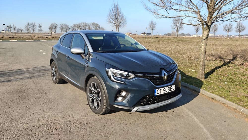 Renault captur e-tech/plug-in hibrid/160cp/60000 km