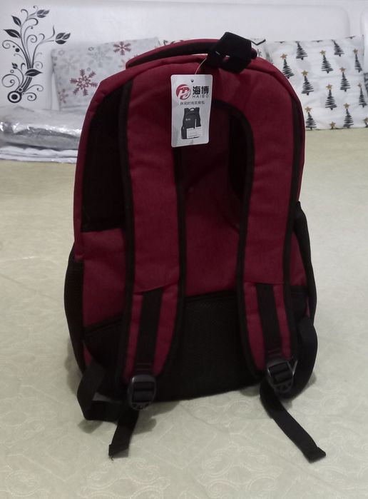 Сумки школьные 4 штуки