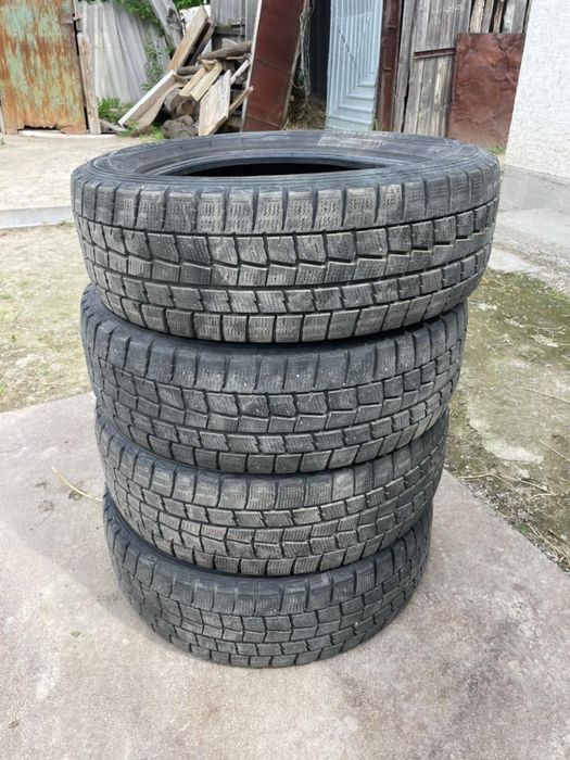 Продам шины 185/60R15. 84Q Dunlop