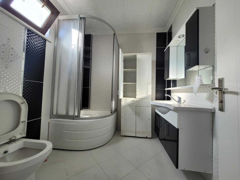 Продава се Къща в Пловдив, Беломорски - 320 кв.м за 807 €/кв.м - Снимка #12