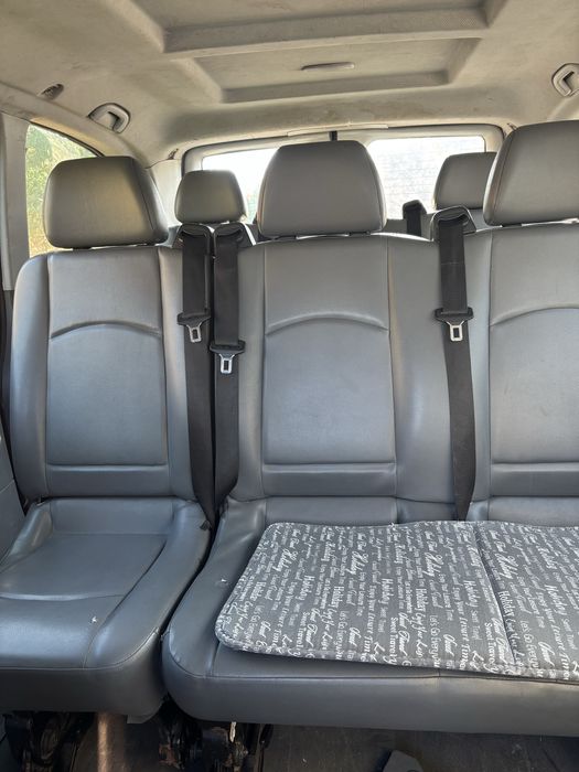 Mercedes vito 8+1