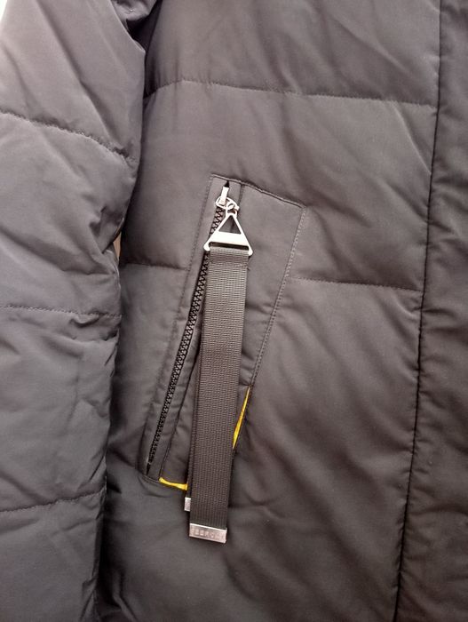 Пуховик с натуральной опушкой