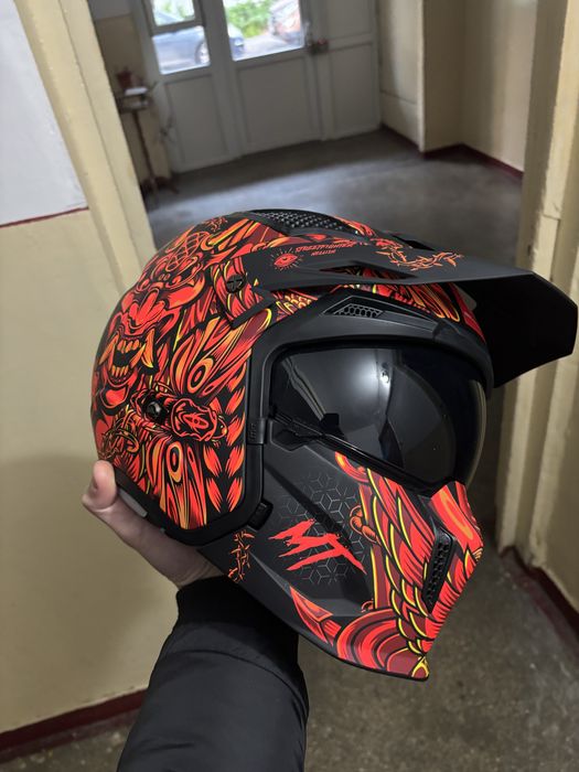 MT Helmets Streetfighter SV Hellish