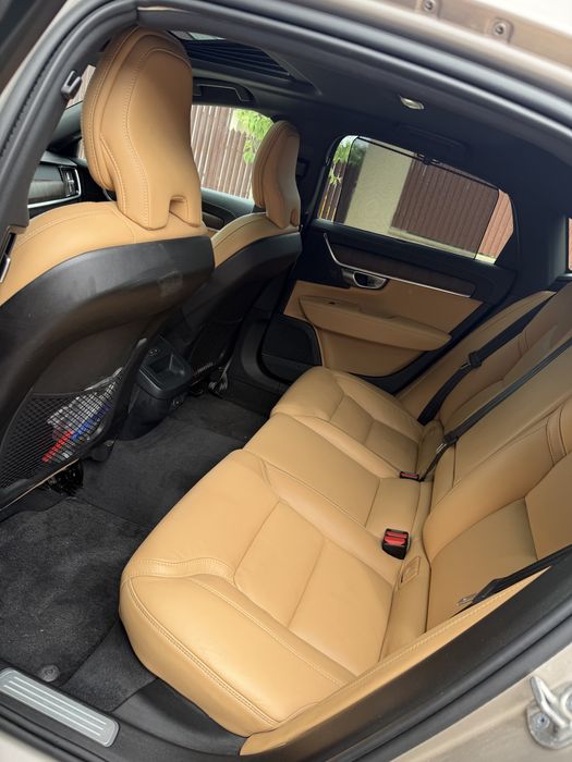 Volvo s90 hybrid  4x4 80.000 km din 2023
