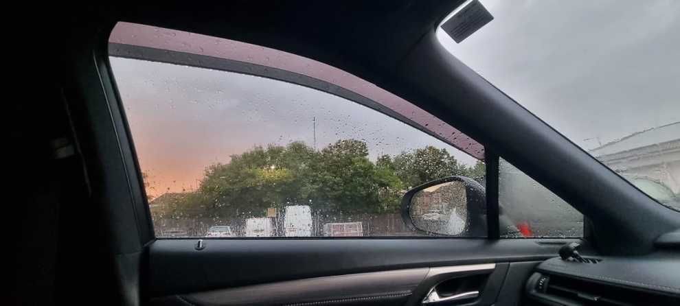 Комплект от 2бр. ветробрани за Mercedes VITO W447 след 2017